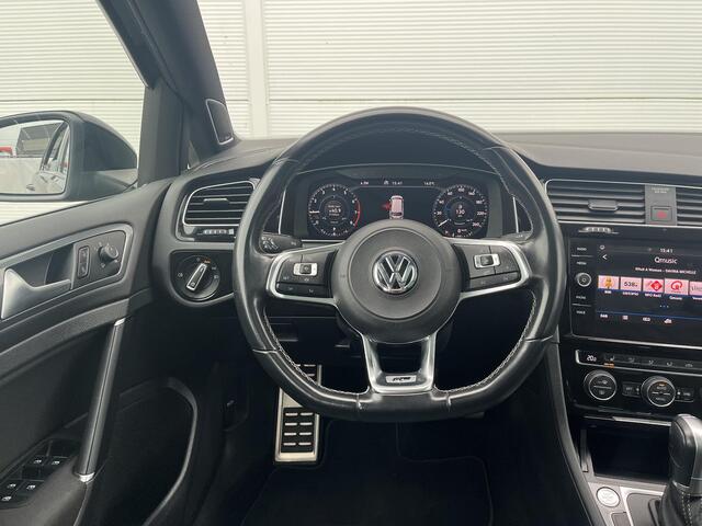 Volkswagen GOLF Variant 1.5 TSI Highline Business R /Winter-pakket /elektrisch glazen panorama-dak / Apple Carplay/Android Auto / R-Line Exterieur / Veiligheids-pakket / trekhaak( 1500 kg)/