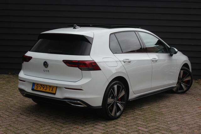 Volkswagen GOLF 1.4 eHybrid GTE - CARPLAY - PANODAK - 18 INCH - FULL LED - VIRT. COCKPIT -
