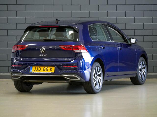 Volkswagen GOLF 1.4 eHybrid Style | CAMERA | CARPLAY | CRUISE CONTROL |