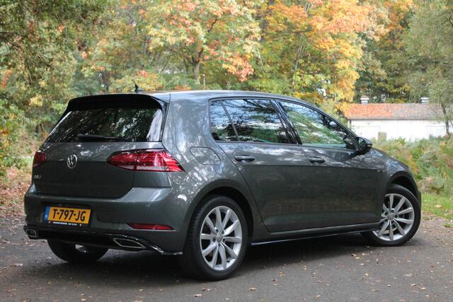 Volkswagen GOLF 1.5 TSI Highline Business R | ACC | Full-led | Ergo