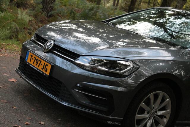Volkswagen GOLF 1.5 TSI Highline Business R | ACC | Full-led | Ergo