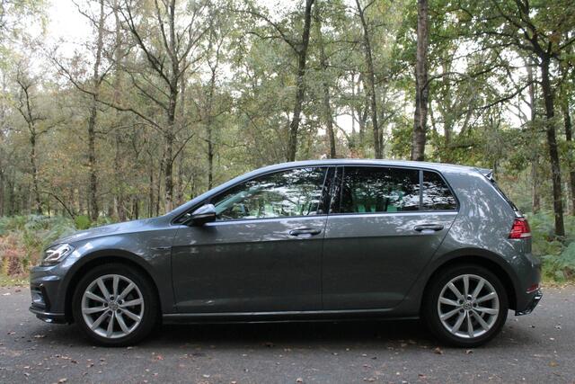 Volkswagen GOLF 1.5 TSI Highline Business R | ACC | Full-led | Ergo