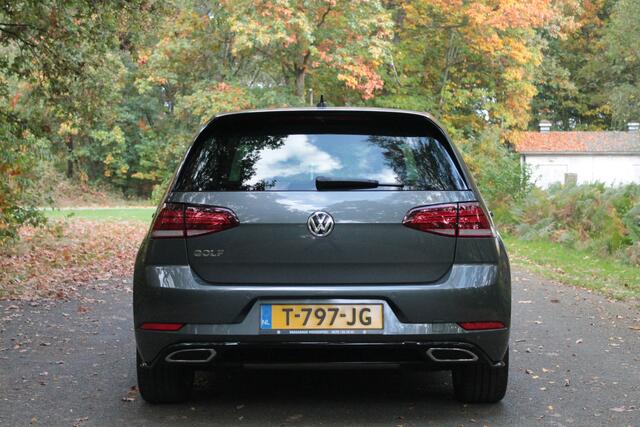 Volkswagen GOLF 1.5 TSI Highline Business R | ACC | Full-led | Ergo