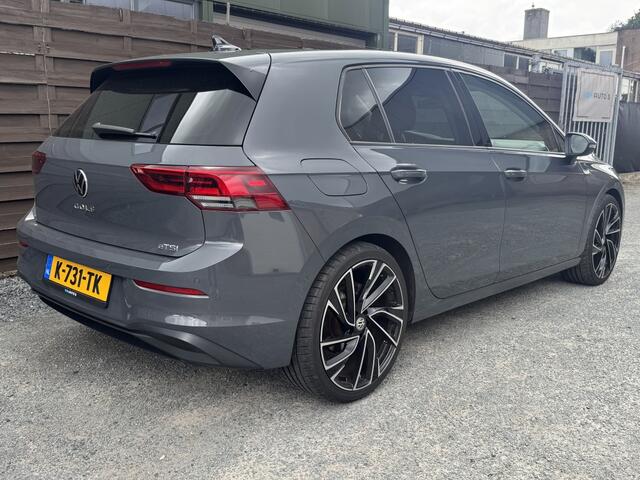Volkswagen GOLF 1.0 eTSI Life / DISTRIBUTIE VV / 19'' LM / NL-AUTO