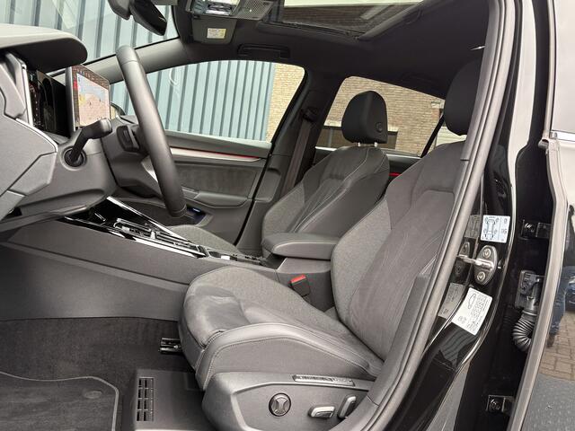 Volkswagen GOLF 1.5 eTSI 50 Edition | Panodak | Head Up | Stoelgeheugen | Trekhaak Elk. Wegkl. | Harman/ Kardon | Prijs Rijklaar!!