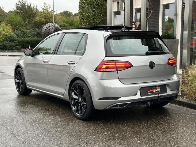 Volkswagen GOLF 1.5 TSI Comfortline Business