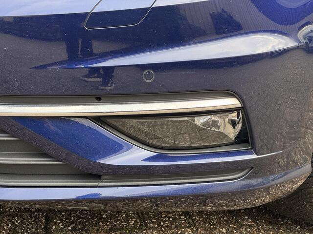 Volkswagen GOLF Variant 1.4 TSI Comfortline / Adaptive Cruise Control / Camera / PDC / Stoelverwarming / Apple Carplay & Android Auto / LED / Climate Control /