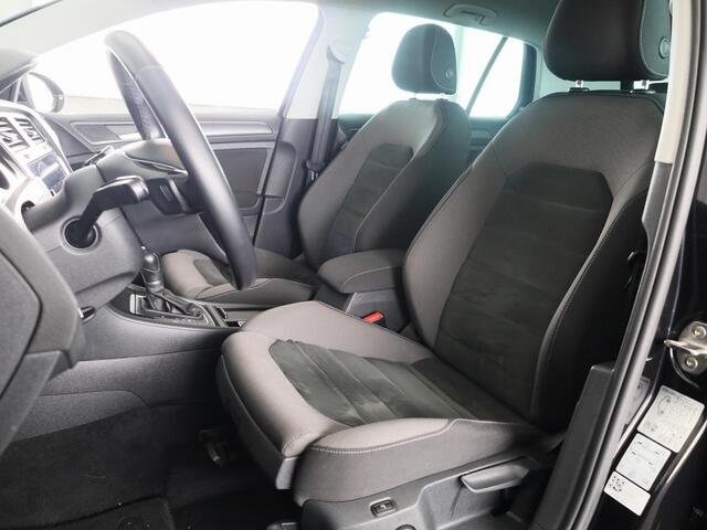 Volkswagen GOLF 1.0 TSI Comfortline Business 110 PK | Automaat (DSG) | Navigatie | Camera | Stoelverwarming