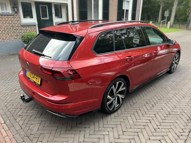 Volkswagen GOLF 1.5 TSI 130pk R-Line Navi, ACC, Carplay, Trekhaak elektr.
