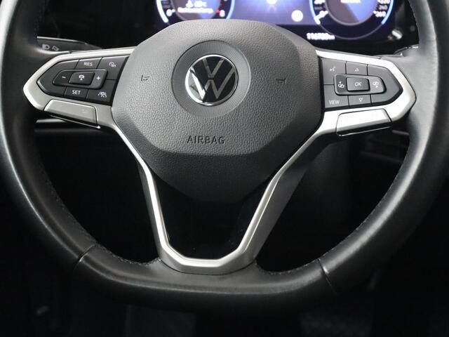 Volkswagen GOLF 1.5 eTSI Style | Park Assist | Massage | Navigatie | Carplay | Side Assist | Memory | Adaptive cruise | Full LED | DAB | Digital Cockpit