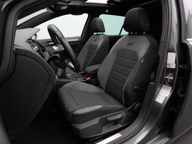 Volkswagen GOLF Variant 1.5 TSI 150 pk Highline Business R / R-Line | Panoramdak | Navigatie | Parkeersensoren voor/achter