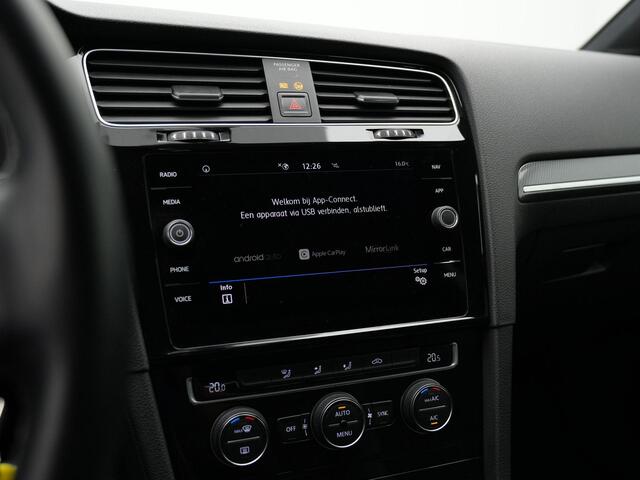 Volkswagen GOLF Variant 1.5 TSI 150 pk Highline Business R / R-Line | Panoramdak | Navigatie | Parkeersensoren voor/achter