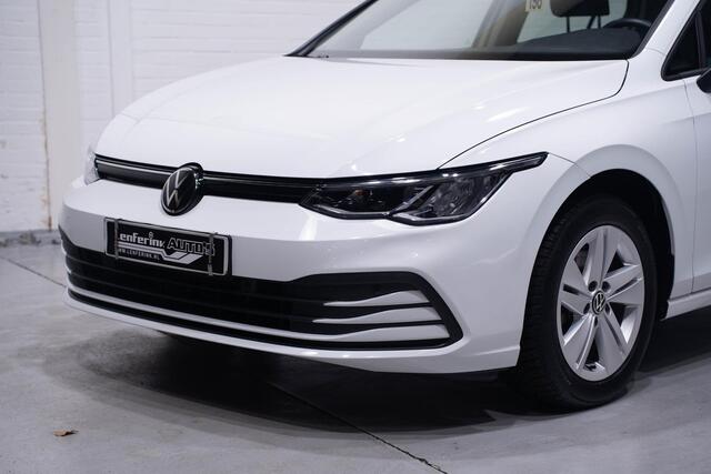 Volkswagen GOLF 1.0 eTSI Life Navi Camera PDC v+a Apple Carplay 1e Eig. NAP