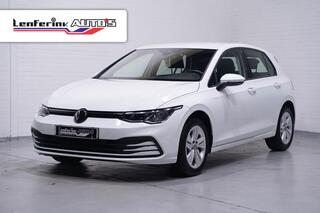 volkswagen-golf-1.0-etsi-life-navi-