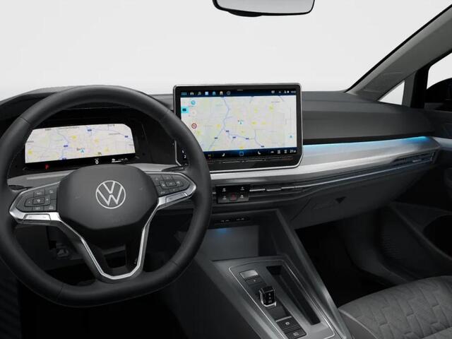 Volkswagen GOLF Life Edition 1.5 eHybrid 204 PK | Trekhaak | Navi | Camera | Stoelverwarming | 18" Lichtmetalen Velgen |