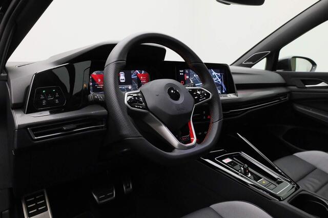 Volkswagen GOLF 2.0 TSI 300 pk DSG GTI Clubsport | Panoramadak | Akrapovic | Leder | Ventilatie-/geheugenstoel | Harman/Kardon | IQ Light