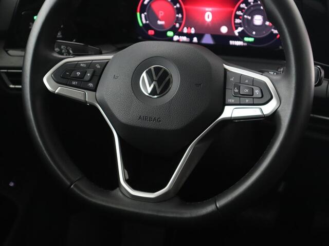 Volkswagen GOLF 1.4 eHybrid Style | Massage | Carplay | Sfeerverlichting | Navigatie | Memory | Adaptive cruise | Parkeerhulp | ergoActive | LED Plus | Climate control | PHEV | Plug In