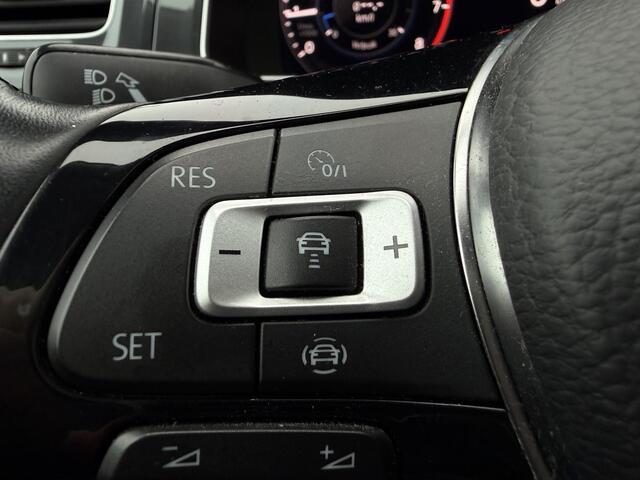 Volkswagen GOLF Variant 1.5 TSi 130 Pk Comfortline Business | Adaptive Cruise | Navigatie | Stoelverwarming | Trekhaak | Camera | DynAudio | 120.389 Km!!