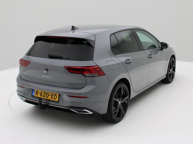 Volkswagen GOLF 1.5 eTSI R-Line Business+ 130pk Aut./ Virtual Cockp./19 inch/ Trekh.