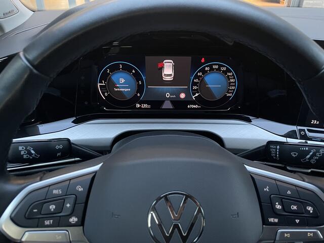 Volkswagen GOLF Variant 2.0 TDI Life Business Full options met o.a. Climate control - Cruise control adaptive - Bluetooth/Apple carplay/Android auto - Navigatie full map - Stoelverwarming en Elektrisch verstelbaar met massage functie - P