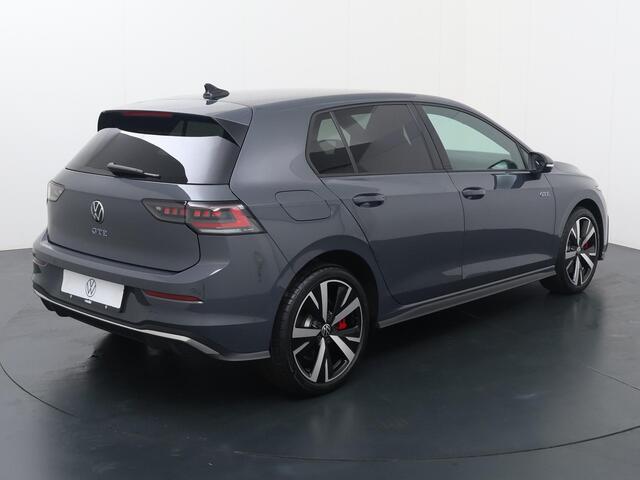 Volkswagen GOLF 1.5 eHybrid GTE | 272 PK | SoH 98% | Adaptive cruise control | 360 graden camera's | Matrix LED koplampen | Adaptive onderstelregeling |