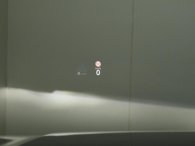 Volkswagen GOLF 1.5 eHybrid GTE | 272 PK | SoH 98% | Adaptive cruise control | 360 graden camera's | Matrix LED koplampen | Adaptive onderstelregeling |