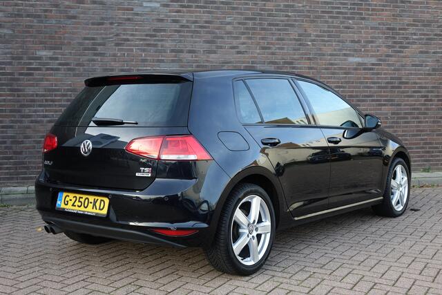 Volkswagen GOLF 1.4 TSI Business Edition Connected, prachtige auto, 4 nieuwe All seasons Automaat