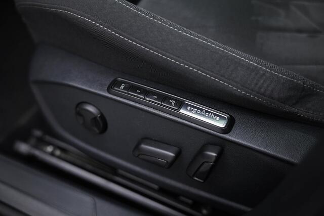 Volkswagen GOLF 1.5 TSI Highline Business R |Pano|Memory|Camera|Massage|