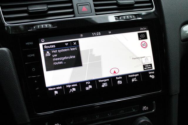 Volkswagen GOLF Variant 1.5 TSI Highline | Carplay | ACC | Camera
