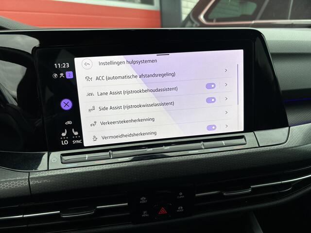 Volkswagen GOLF 2.0 TSI GTI AUTOMAAT / FULL LED / SFEER / TREKHAAK / CAMERA / STOELVERW / STUURVERW