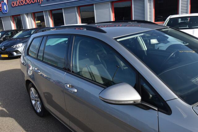 Volkswagen GOLF Variant 1.0 TSI Connected Series , A UITRIJ CAM , CLIMATR , CR CONTR , NAVI , BL TOOTH , PDC V+A , LMV16 ,