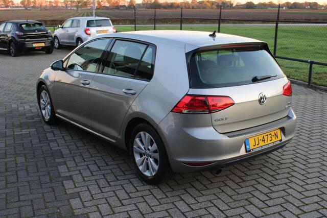 Volkswagen GOLF 1.0 TSI Comfortline Apple Android/Navi/Clima/Pdc