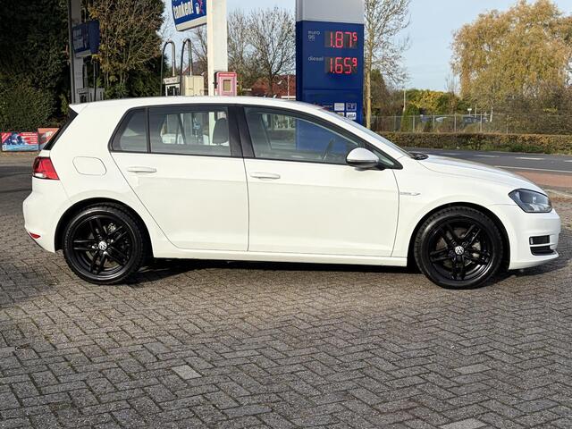 Volkswagen GOLF 1.0 TSI Comfortline NAVI | CAMERA | KLIMA | BOVAG !!