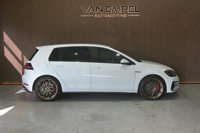 Volkswagen GOLF 2.0 TSI GTI Performance trekhaak digital cockpit