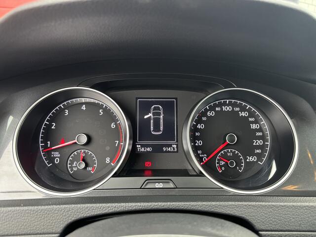 Volkswagen GOLF Variant 1.5 TSI Comfortline Business TREKHAAK / NAVI / CLIMA / PDC / CARPLAY / DAB+ / ACC / NL-AUTO