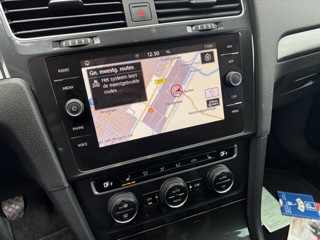 Volkswagen GOLF Variant 1.5 TSI Comfortline Business TREKHAAK / NAVI / CLIMA / PDC / CARPLAY / DAB+ / ACC / NL-AUTO