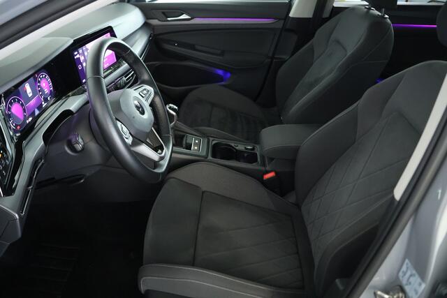 Volkswagen GOLF Variant 1.5 TSI Style / Opendak / Travelassist / IQ-LED / CarPlay