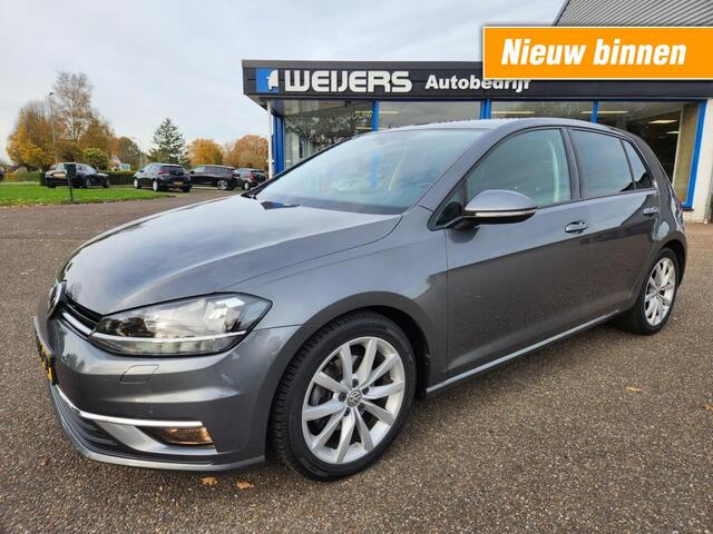 Volkswagen GOLF 1.5 TSI HIGHLINE AUT. 150PK trekhaak, clima, navi