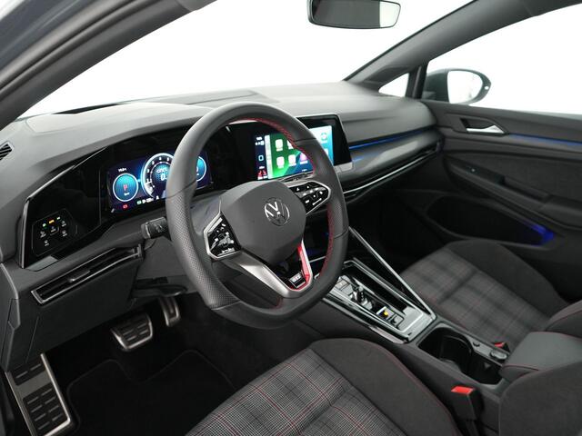 Volkswagen GOLF GTI 2.0 245pk TSI |BTW|panoramadak|HUD|IQ Light|camera|cruise control|sfeerverlichting|18"|DAB|stoelverwarming|