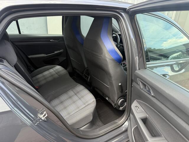 Volkswagen GOLF 1.4 eHybrid GTE 18inch,adoptieve Bj 2022 km 70.000 245PK 1e eigenaar apk 2027