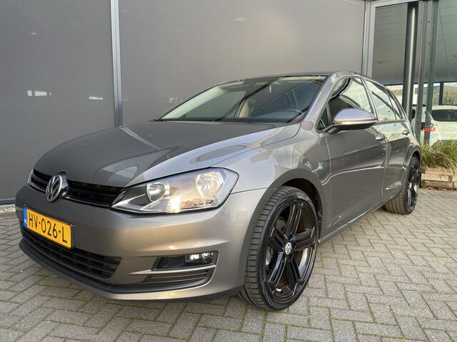 Volkswagen GOLF 1.2 TSI Trendline Airco - Dakspoiler - Start/stop systeem - Radio - Navigatie - Mistlampen voor