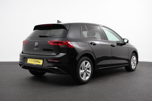 Volkswagen GOLF 1.5 eTSI DSG Active | Navigatie | Apple Carplay/Android Auto | Virtual Cockpit | Climate Control | Led | Dab | Camera | Adaptive Cruise Control | Extra Getint glas
