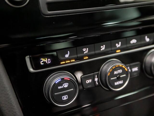 Volkswagen GOLF 1.2 TSI Sportline Automaat (NAVIGATIE, CLIMATE, STOELVERWARMING, LM VELGEN, SPORTSTOELEN, GETINT GLAS, ADAPTIVE CRUISE, PARKEERSENSOREN, NIEUWSTAAT)