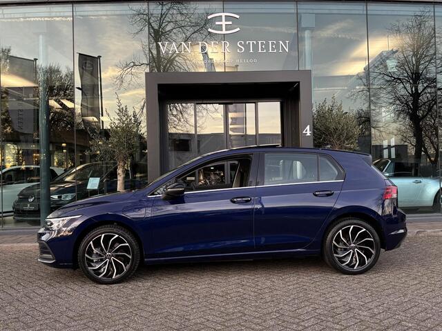 Volkswagen GOLF 1.4 eHybrid Style Memory Seats | Panoramadak