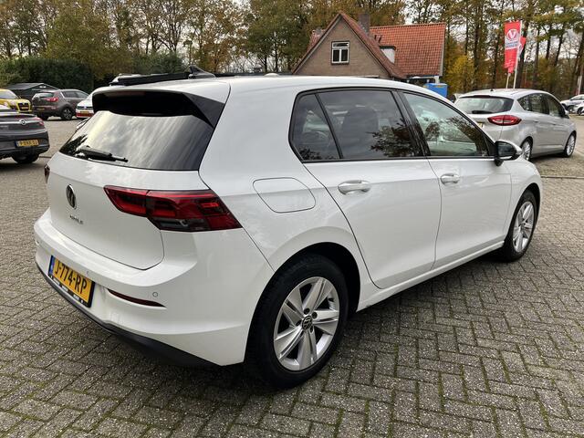 Volkswagen GOLF 1.5 TSI 130PK Life Dealer Onderhouden 1e Eign.