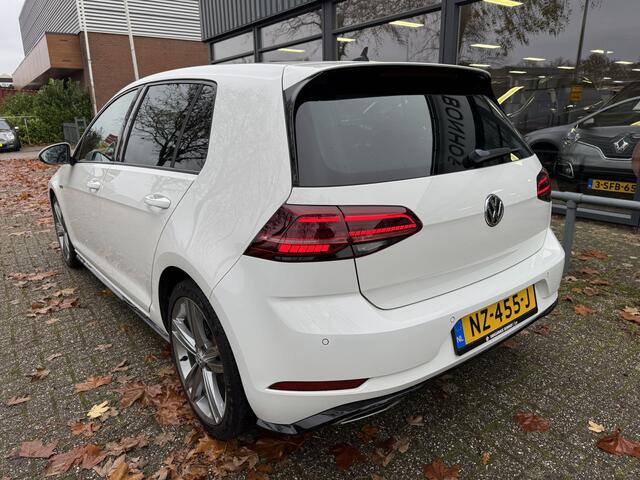 Volkswagen GOLF 1.0 TSI Highline R-LINE-VIRTUAL-CLIMA