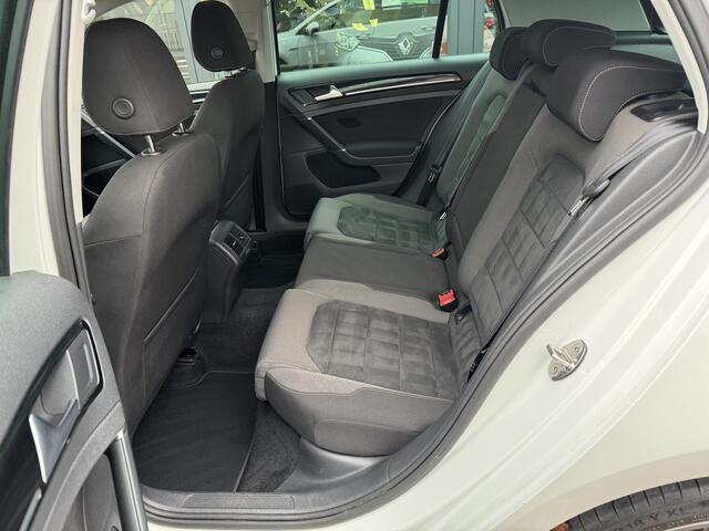 Volkswagen GOLF 1.0 TSI Highline R-LINE-VIRTUAL-CLIMA