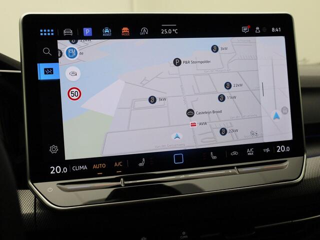 Volkswagen GOLF 1.5eTSI/150PK R-Line DSG · NIEUW MODEL · Navigatie · Apple/Android Carplay · Camera + Parkeersensoren · Garantie tot januari 2027