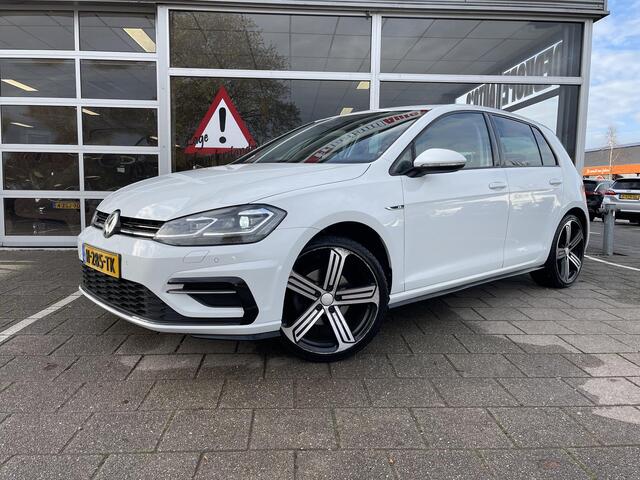 Volkswagen GOLF 1.5 TSI Highline Business R /Clima/Cruise/PDC v+a/150 pk/2018