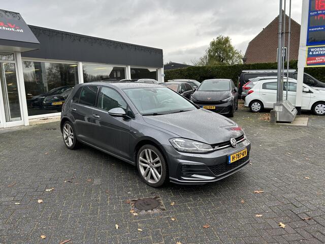 Volkswagen GOLF 1.4 TSI Highline Business R